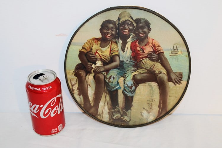 9.5" Round Picture Of 3 Black Boys By The Water: 9.5" round picture of 3 black boys by the water in original metal frames and back.