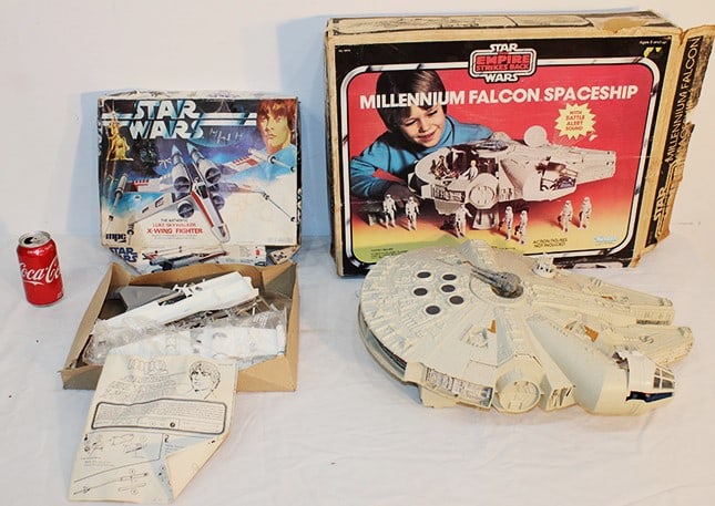 2 Original 1977 Star Wars In Boxes (1 of 6)