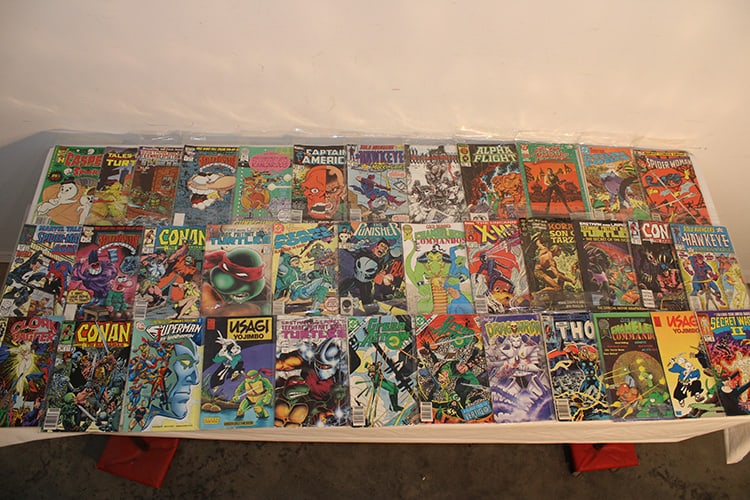Single Collection Of Over 110 Vintage Comic Books (1 of 10)