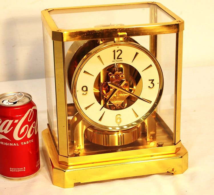 Clean LeCoultre "Atmos" clock. Looks all good, been running. Estate fresh. 8" wide, 9" tall, 6" (1 of 5)