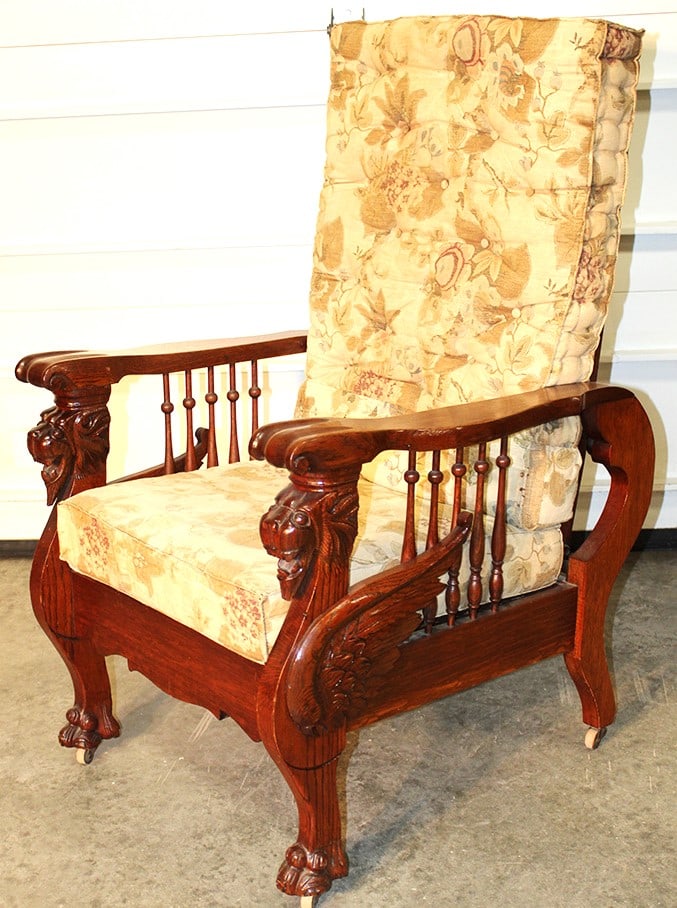 Fancy antique oak Morris chair with open mouth winged lions. Estate fresh in nice condition, (1 of 4)