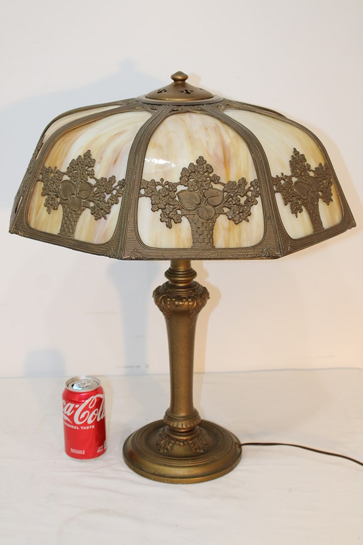Huge 20" panel lamp with an unsigned Handel base with large basket of flowers overlay. Has a Handel (1 of 7)