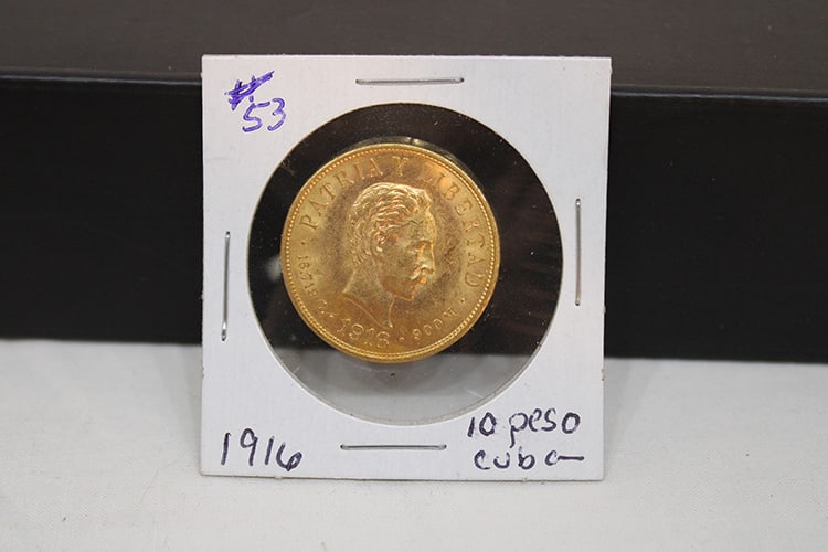 1916 Gold Coin  10 Peso 16.7 Grams (1 of 2)