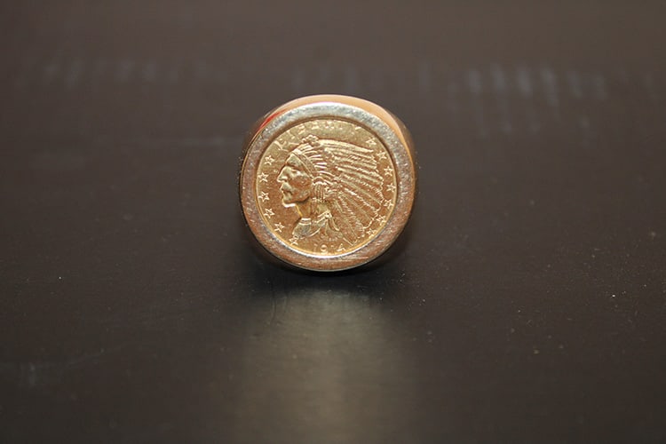 Super 14K Gold Ring With A 1914 Indian Head 2 1/2 Dollar Gold Coin 8.5 Dwt (1 of 3)