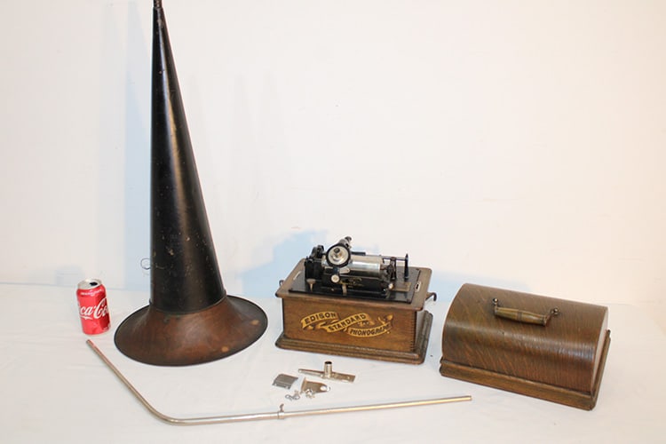 Oak Edison Standard Victrola (1 of 6)