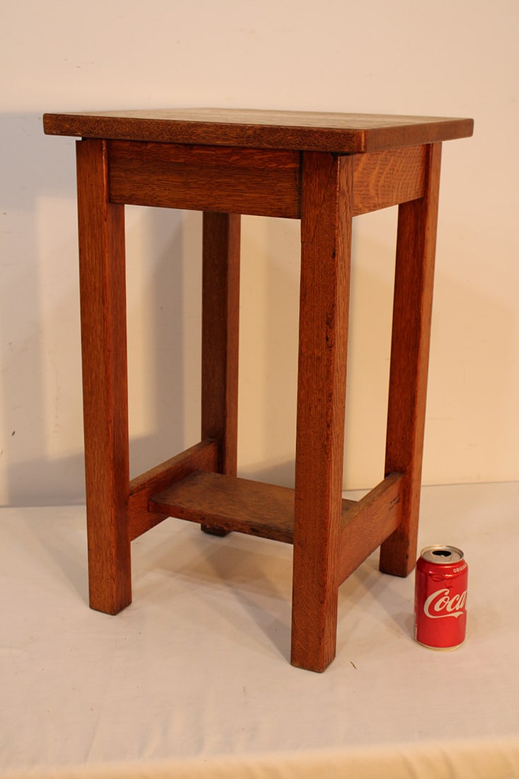 Signed L+JG Stickley Square Drink Stand (1 of 3)