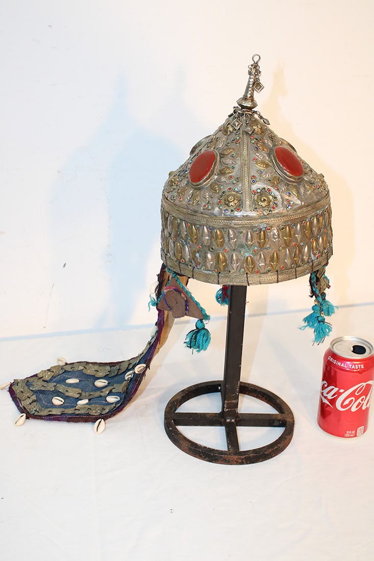Antique Headdress Tibetan Turkmen Buddhist Hat Ceremonial: Antique headdress Tibetan Turkmen Buddhist hat ceremonial with jewels and shells. Not tested for silver. Estate fresh.