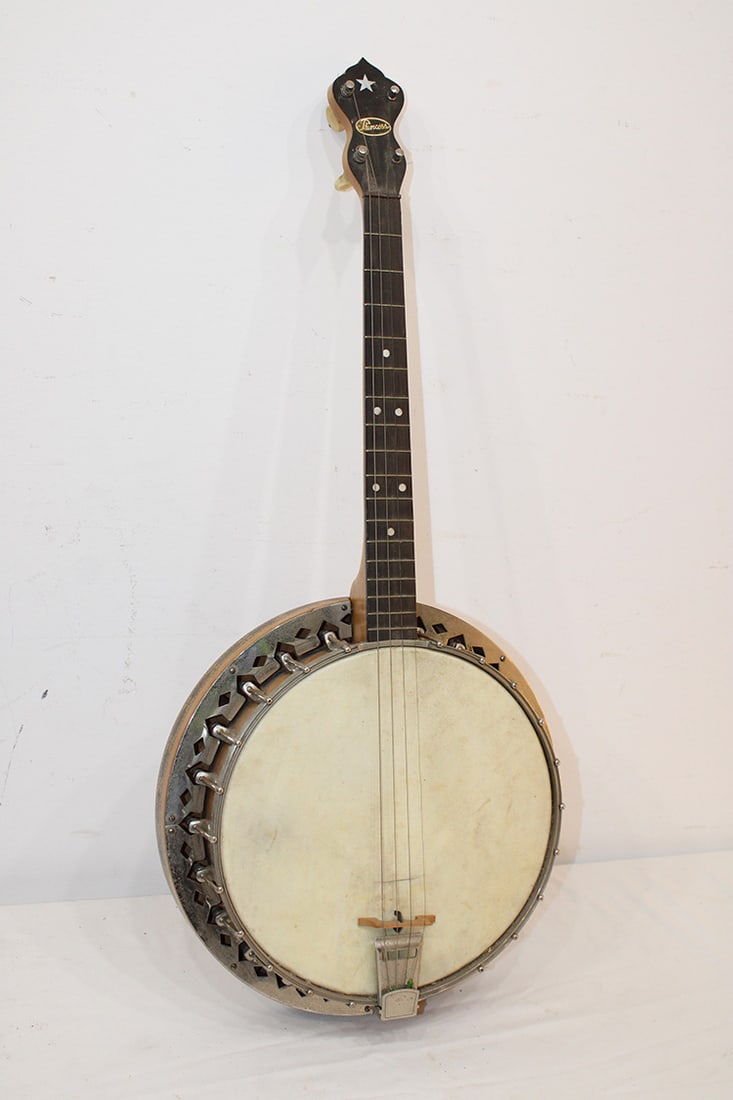Nice Antique Princess Banjo With Original Paint Decoration (1 of 8)