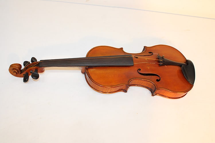 Fine 4X4 Violin Antique With A Sold Tiger Maple Back (1 of 8)