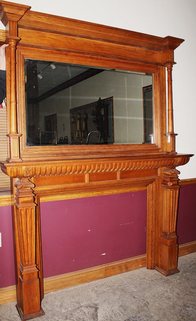 Nice 2 Piece Oak Mantel With Carved Columns (1 of 7)