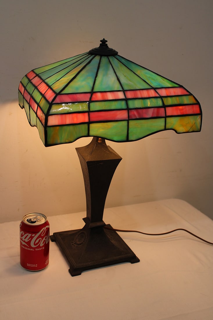 Pretty Gorham/Amboy Arts And Crafts Leaded Lamp (1 of 4)