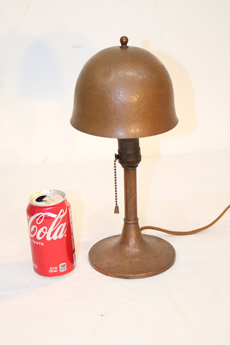 Rare Arts And Crafts Signed Roycroft Lamp Model 906 (1 of 4)