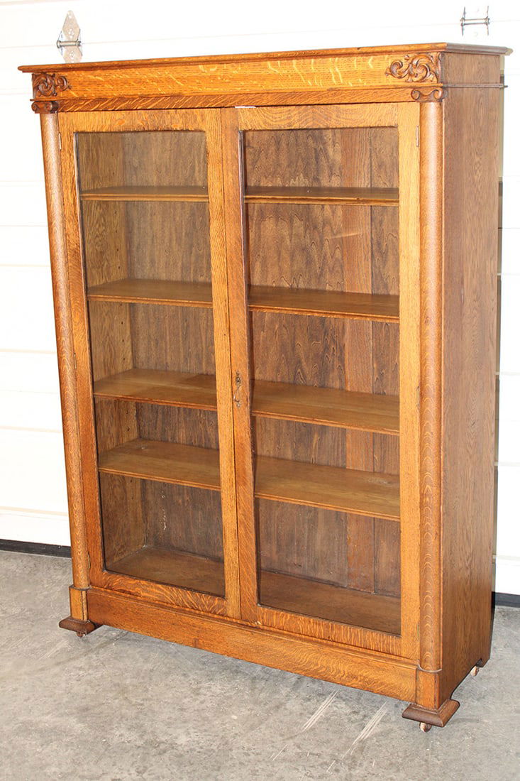 Very Clean Oak 2 Door Bookcase With Columns (1 of 4)