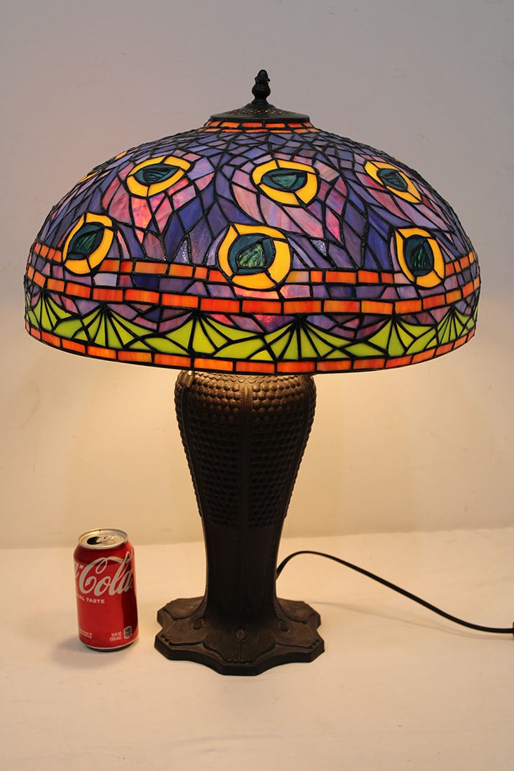 Pretty Multicolored Leaded Table Lamp (1 of 5)