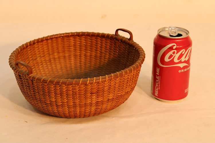 Early Nantucket Lightship Basket Double Handle (1 of 4)