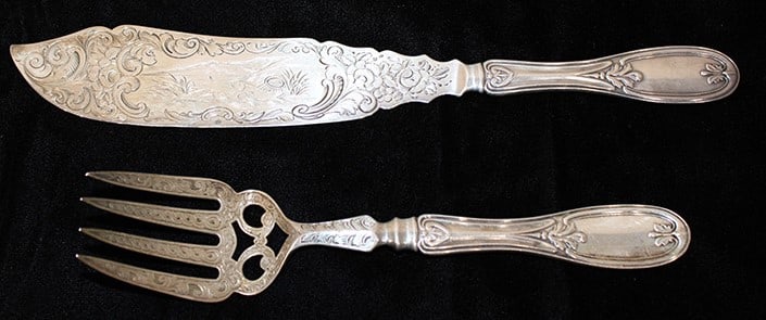 Wonderful 2 piece silver 950 fish set by Ball Black & Co. 8 ozt. Etched blade with lake, mountains (1 of 5)