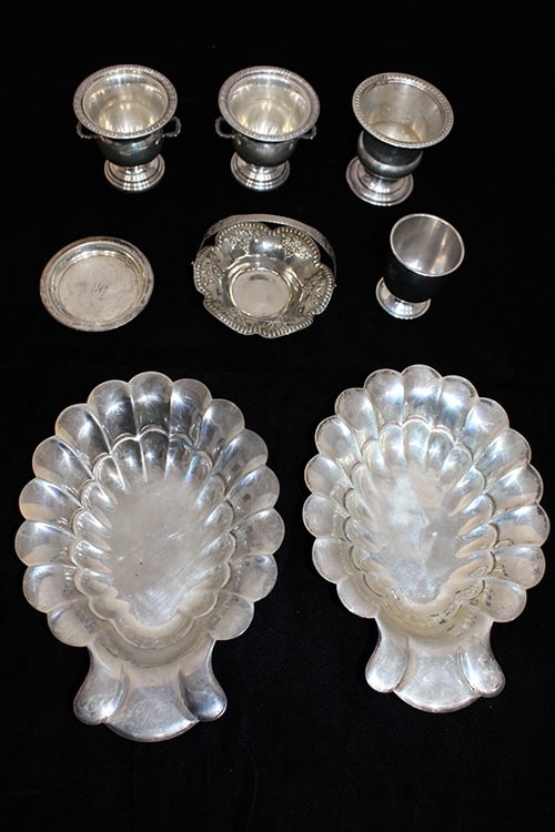 8 piece of sterling silver including bowls, urns, etc. 16.33 ozt. Estate fresh in nice condition. (1 of 4)