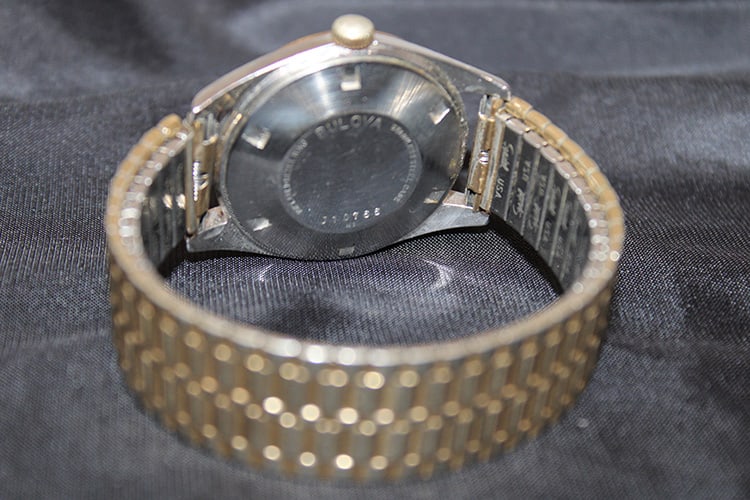 Vintage Bulova oceanographer with a 10k gold bezel (running) in nice condition. Serial #J10766. - 3