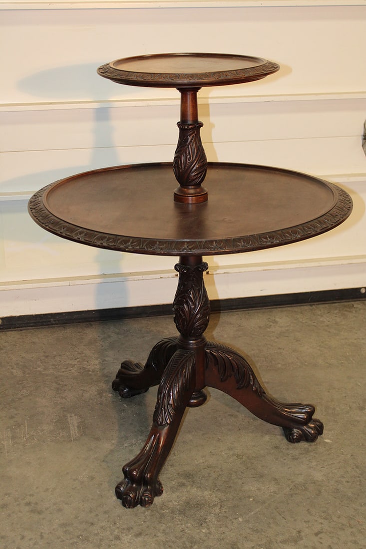 Victorian mahogany acanthus carved dumbwaiter. Has 3 large claw foot tripod base, rotary middle (1 of 4)