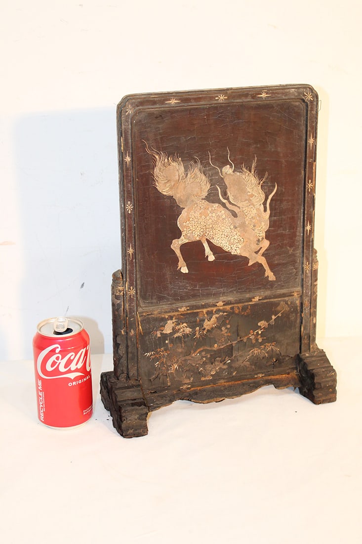 Antique Chinese table top screen. Black lacquered. Attic find. As is (see photos). 11" wide, 15": Antique Chinese table top screen. Black lacquered. Attic find. As is (see photos). 11" wide, 15" tall, 4" deep.