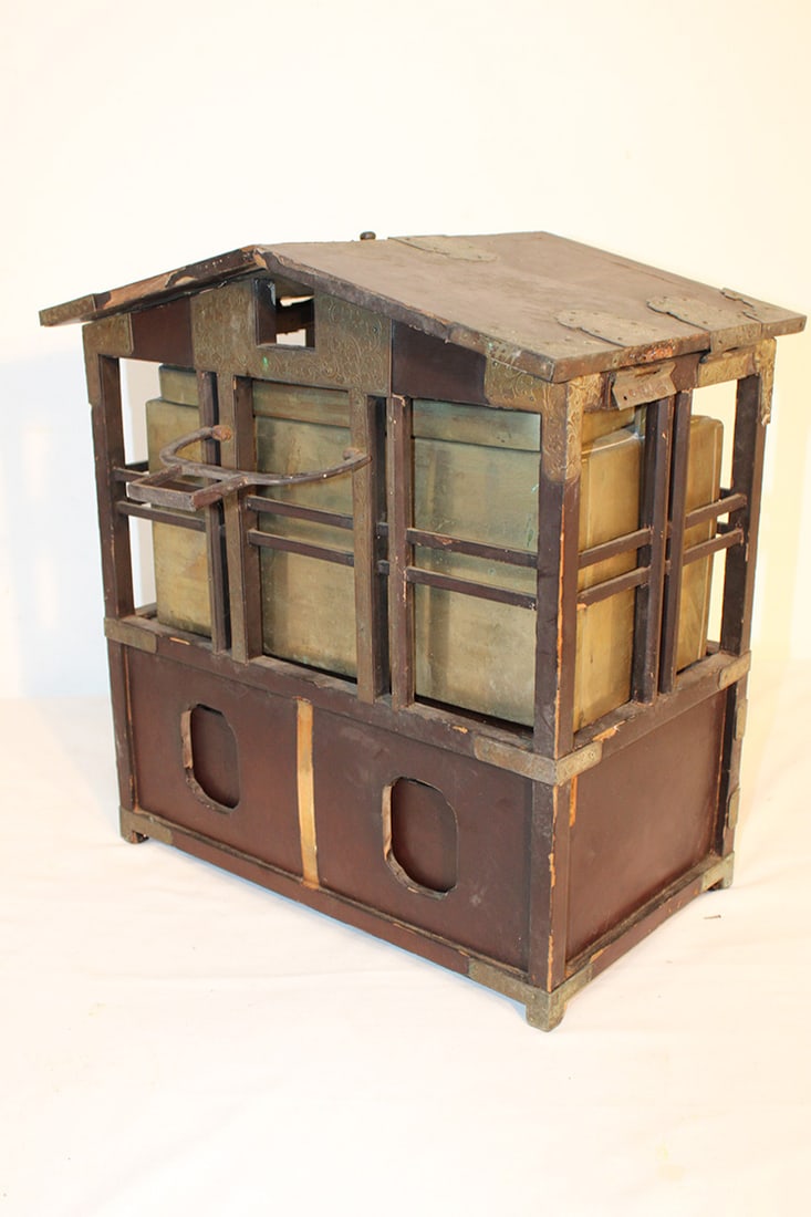 Antique estate fresh Japanese sake warmer. Copper lined heater with handle lacquered box on the: Antique estate fresh Japanese sake warmer. Copper lined heater with handle lacquered box on the bottom, signed. Has rubs and wear consistent with age. 15" wide, 17" tall, 11" deep.