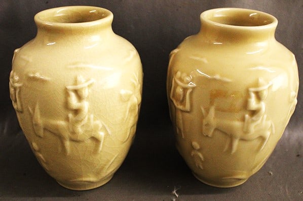 Super pair of 5.5" Rookwood vases cactus and donkey. Southwestern pattern #6762. Appr. 1945. Cream (1 of 4)