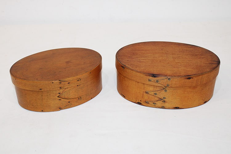 2 large antique oval Shaker boxes with fingers (1) inscribed K.H. inside. Estate fresh in nice (1 of 6)