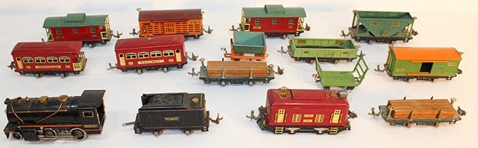 Nice group of Lionel trains all estate fresh. 15 pieces in all 258 engine. Been packed away for (1 of 5)