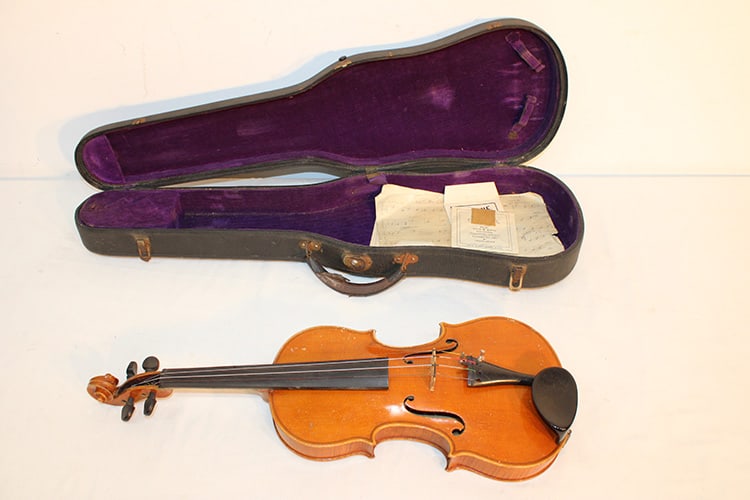 German made copy o a Stradivarius labeled inside. Estate fresh in nice condition with case. 4/4 (1 of 7)