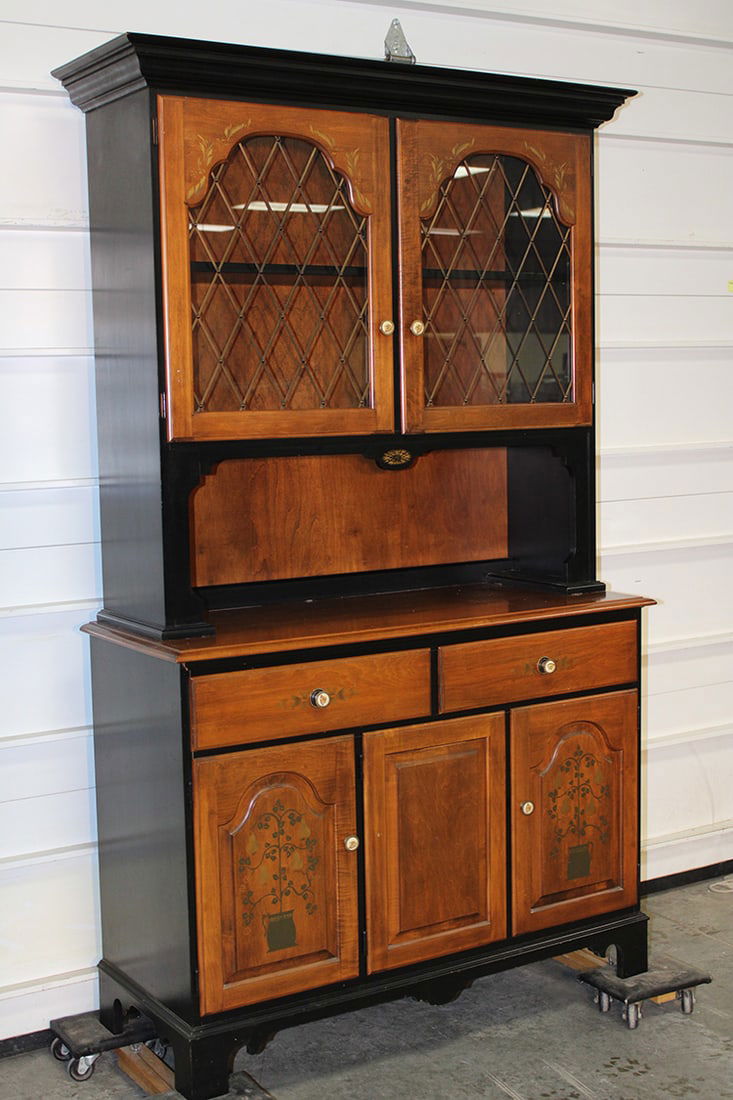 Awesome signed Hitchcock 2 piece hutch. Black and maple with gold stenciling. Williamstown estate in (1 of 4)