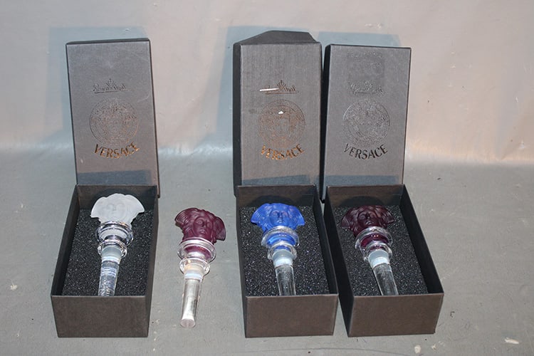 4 fine Versace Madusa Rosenthal wine stoppers. 3 have the original boxes. Estate fresh in nice: 4 fine Versace Madusa Rosenthal wine stoppers. 3 have the original boxes. Estate fresh in nice condition. Austrian 24% lead crystal.