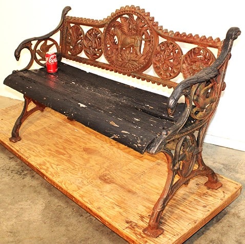 Rare Vintage Cast Iron Bench With Pointer Medallion Back (1 of 9)