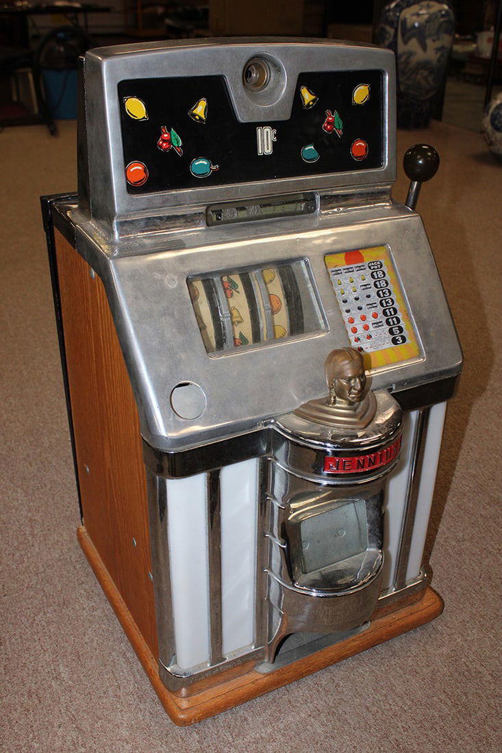 Jennings 10 Cent "Governor Slot Machine" (1 of 5)