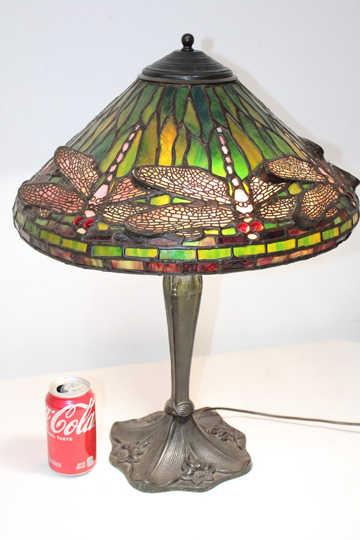 Vintage Tiffany Style Leaded Dragonfly Leaded Table Lamp (1 of 10)