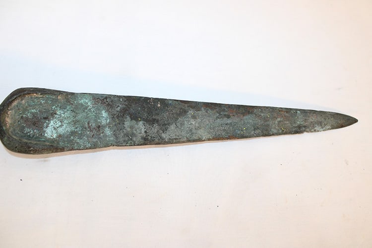 Wonderful Ancient Solid Bronze Great Dagger - 3