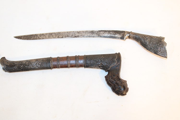 19Th C. Malaysian Silver Mounted Bade-Bade: 19th C. Malaysian silver mounted bade-bade. Very ornate style small dagger. Western MA estate. OvC156erall length is appr. 9".
