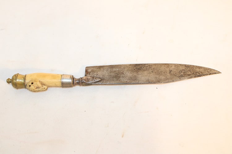 Super Antique 12" Knife With Carved Goat Head On A Bone Handle: Super antique 12" knife with carved goat head on a bone handle. Real unusual, double edge. Western MA estate in nice condition. Overall size is 12".