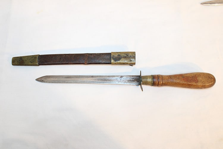 3 Nice Early Antique Dagger - 3