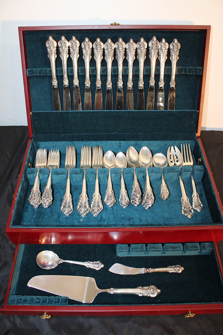 Fabulous 69 Piece Wallace "Grand Baroque" Sterling Silver Set, 100-ozt.: Fabulous 69 Piece Wallace "Grand Baroque" Sterling Silver Set, 100-ozt. Plus 14 large weighted pieces, no monograms. In a beautiful case full with 12 piece place setting (only 4 soups). Immaculate