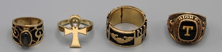 Group of 4 - 10K Gold Rings, One with a Black Star Sapphire: Group of 4 - 10K Gold Rings, One with a Black Star Sapphire. Total weight 19.7 Dwt, all in nice condition. Vermotn estate.