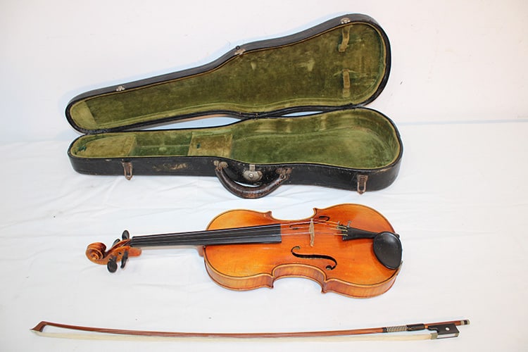 Old 4/4 Violin Labeled Josef Guarnarius, plus Bow (1 of 13)