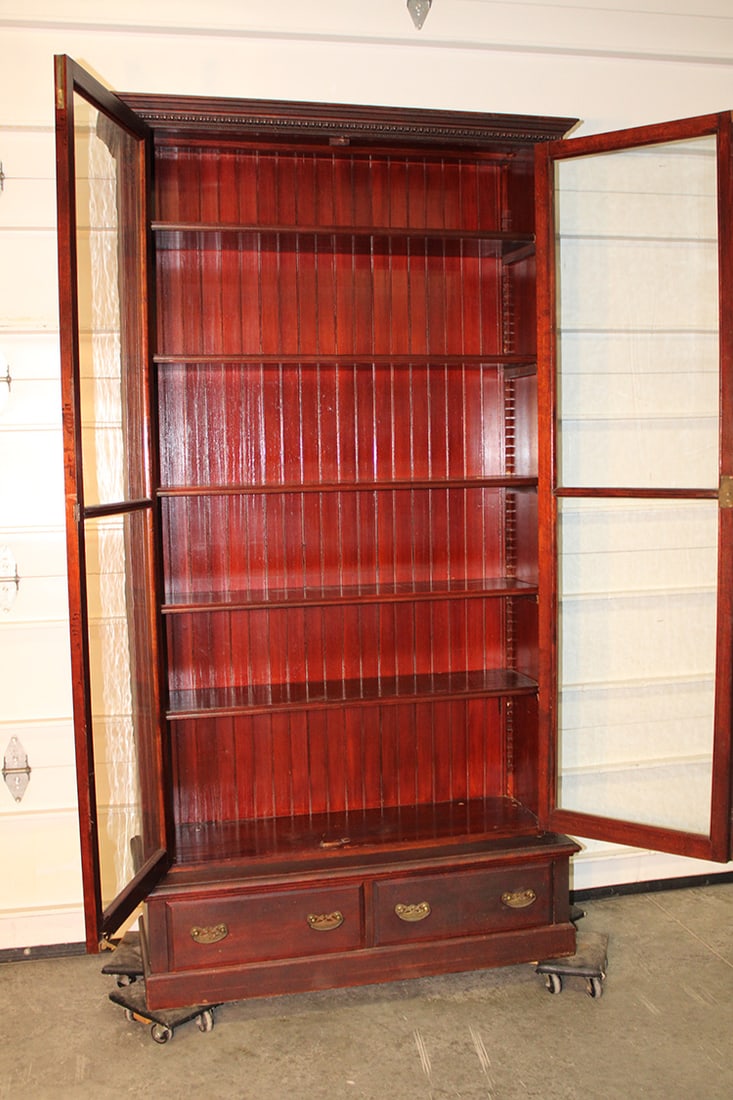 Large Victorian 2 Door Step back Bookcase - 4