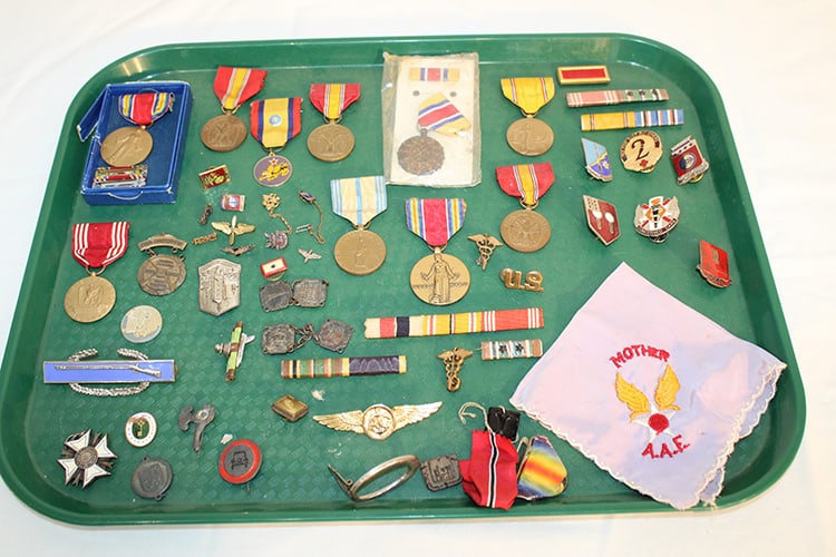 Large Group of Military Badges and Pins (1 of 5)