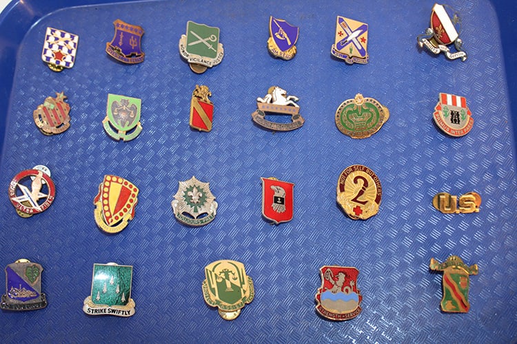 23 Vintage Military Pins (1 of 5)
