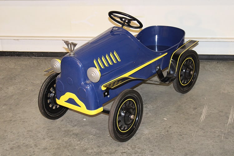 Original Garton Tin Lizzie Pedal Car (1 of 6)