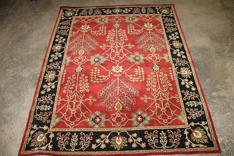 High Quality Jaipur All Wool Rug: High Quality Jaipur All Wool Rug. Nice and clean, no moths, smells or wear. Estate fresh. 8' X 10'.