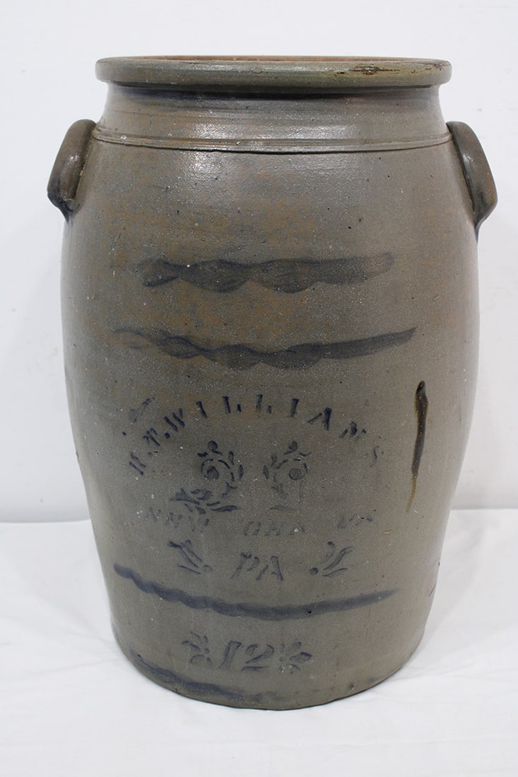 Wonderful 19th C. Crock Marked R.T Williams New Geneva (1 of 5)