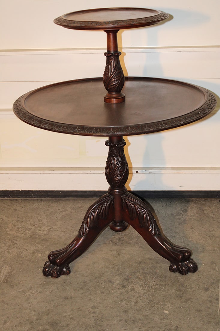 Victorian Acanthus Carver 2 Teir Mahogany Dumb Waiter (1 of 5)