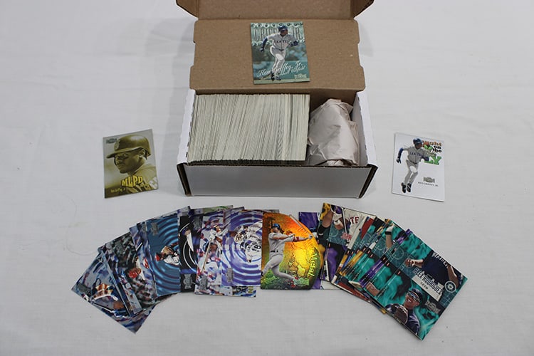 1999 Fleer Baseball Cards - 3