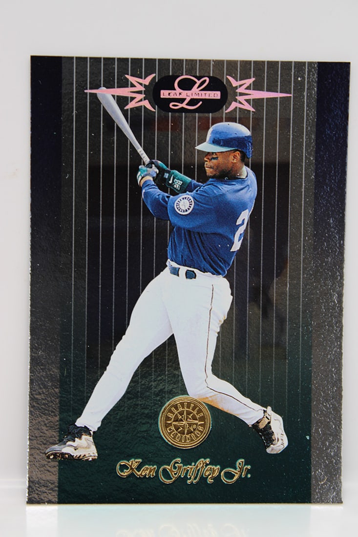 1991-1996 Leaf Baseball Cards: 1991 Donruss Leaf full set plus Gold Rookies inserts. 1992 Leaf Series 1 multiple sets, 1992 Leaf Gold. 1993 Leaf, 1995 Leaf, 1996 Leaf, 1996 Leaf Limited plus Limited Rookies.